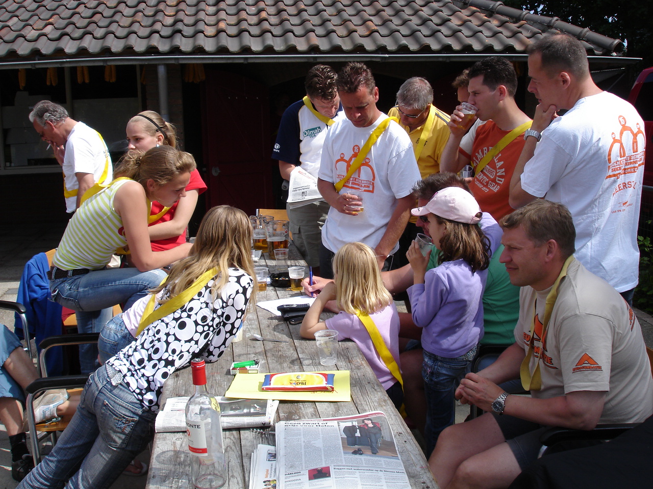 2007HWK215.jpg