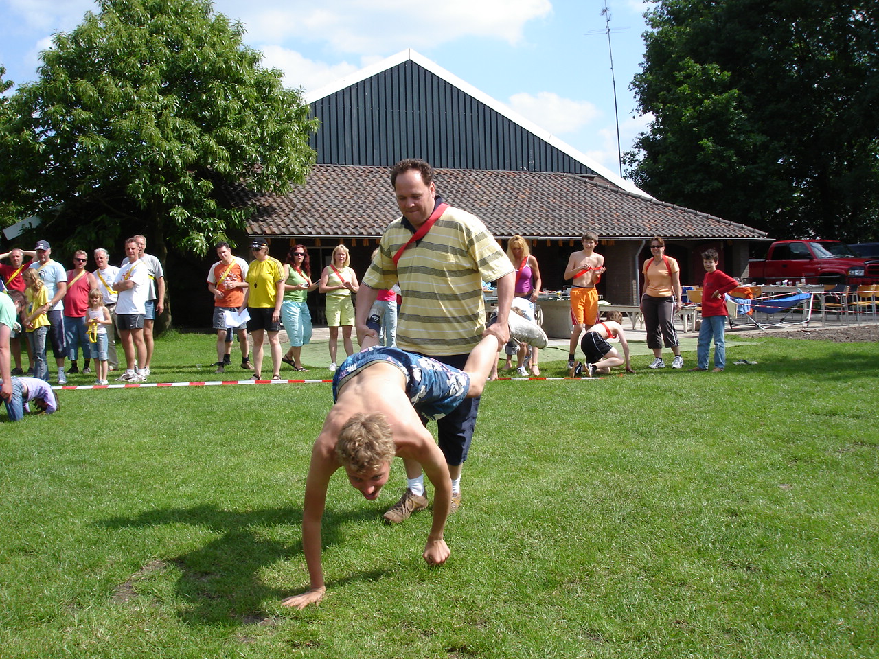 2007HWK222.jpg