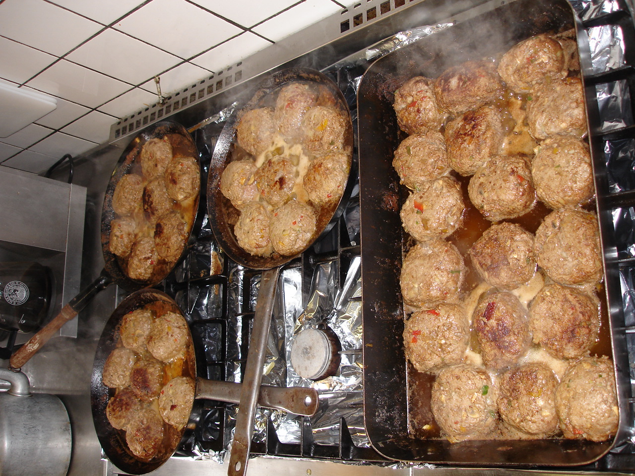 2007HWK42.jpg