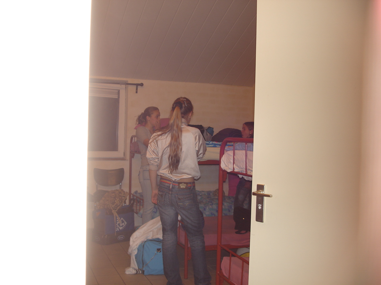 2007HWK9.jpg