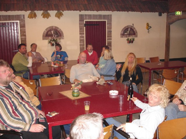 2007HWK101.jpg