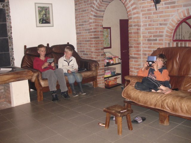 2007HWK104.jpg