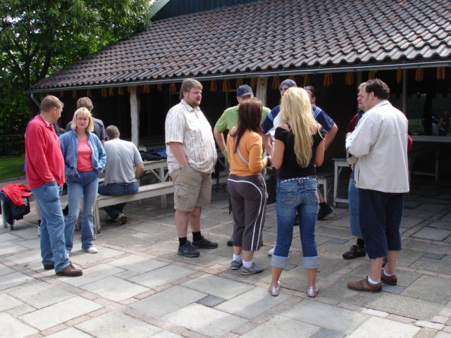 2007HWK106.jpg