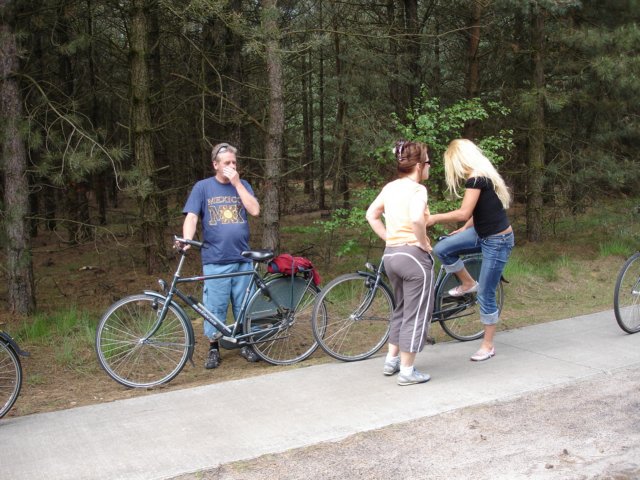 2007HWK127.jpg