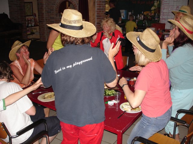 2007HWK170.jpg
