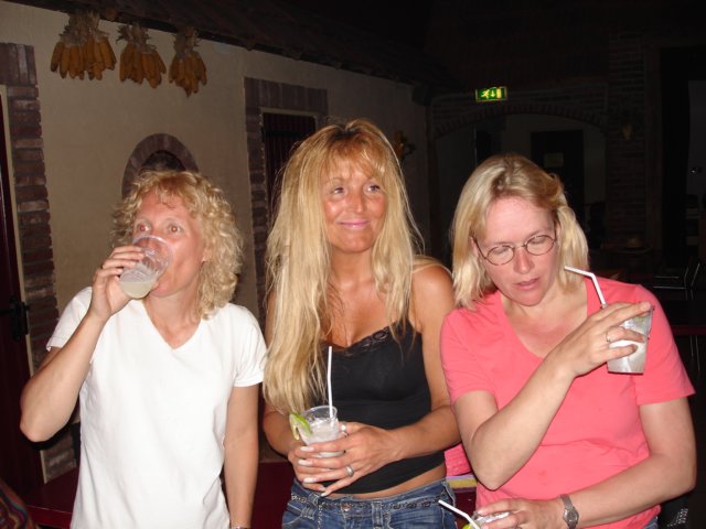 2007HWK190.jpg