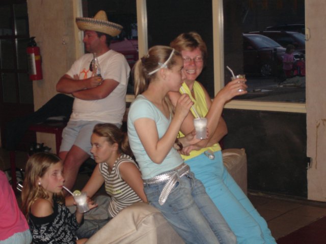2007HWK191.jpg