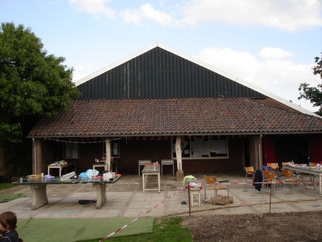 2007HWK253.jpg