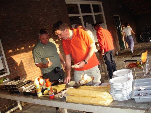 2007HWK317.jpg