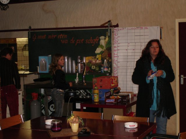 2007HWK6.jpg