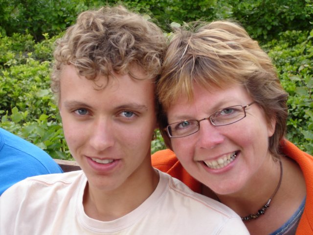 2007HWK82.jpg