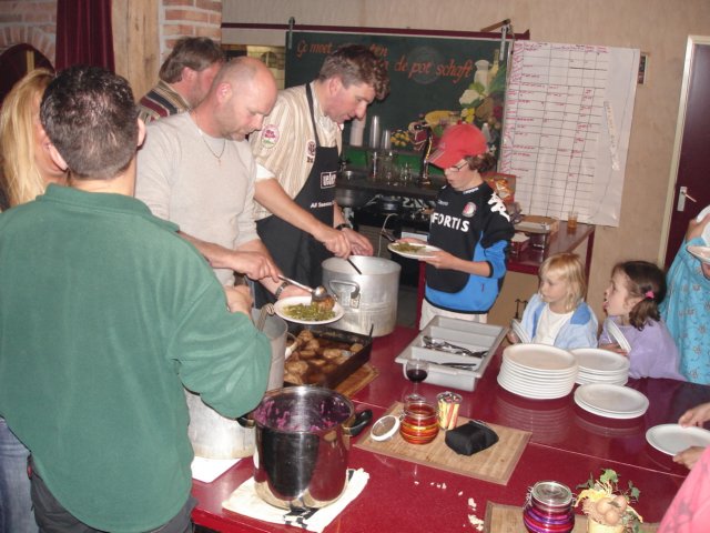 2007HWK98.jpg