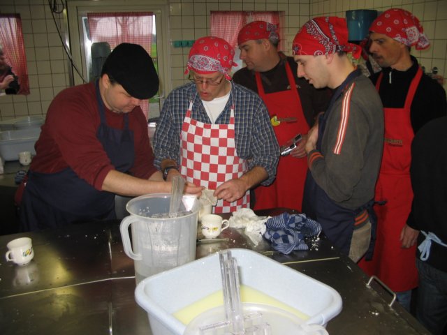 NWK200720.jpg