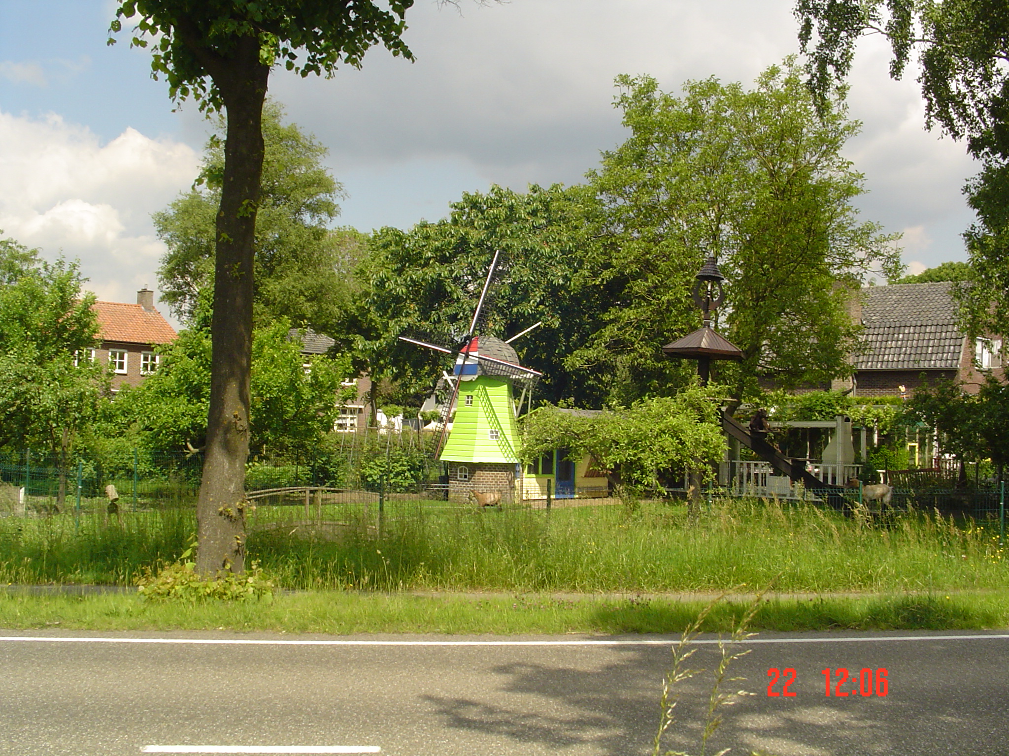 2009HWK040.jpg