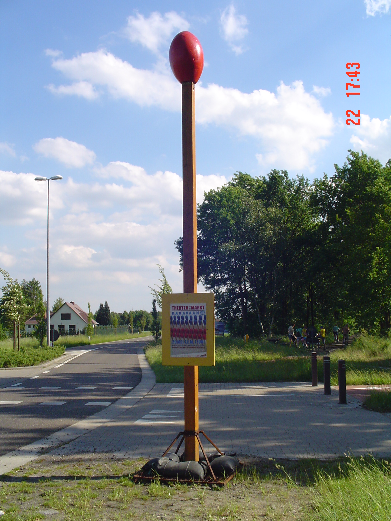 2009HWK068.jpg