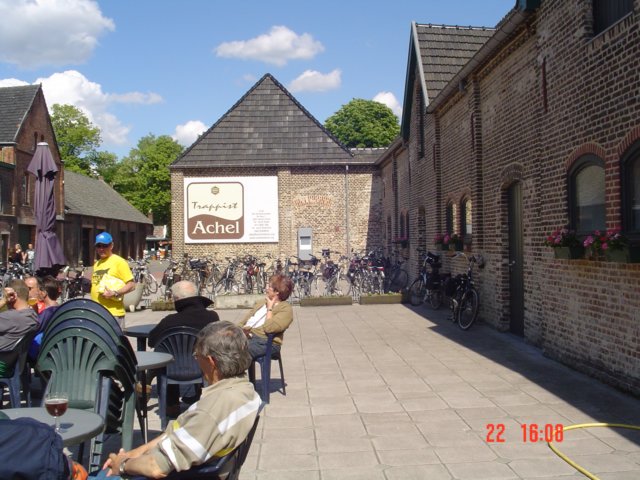2009HWK065.jpg