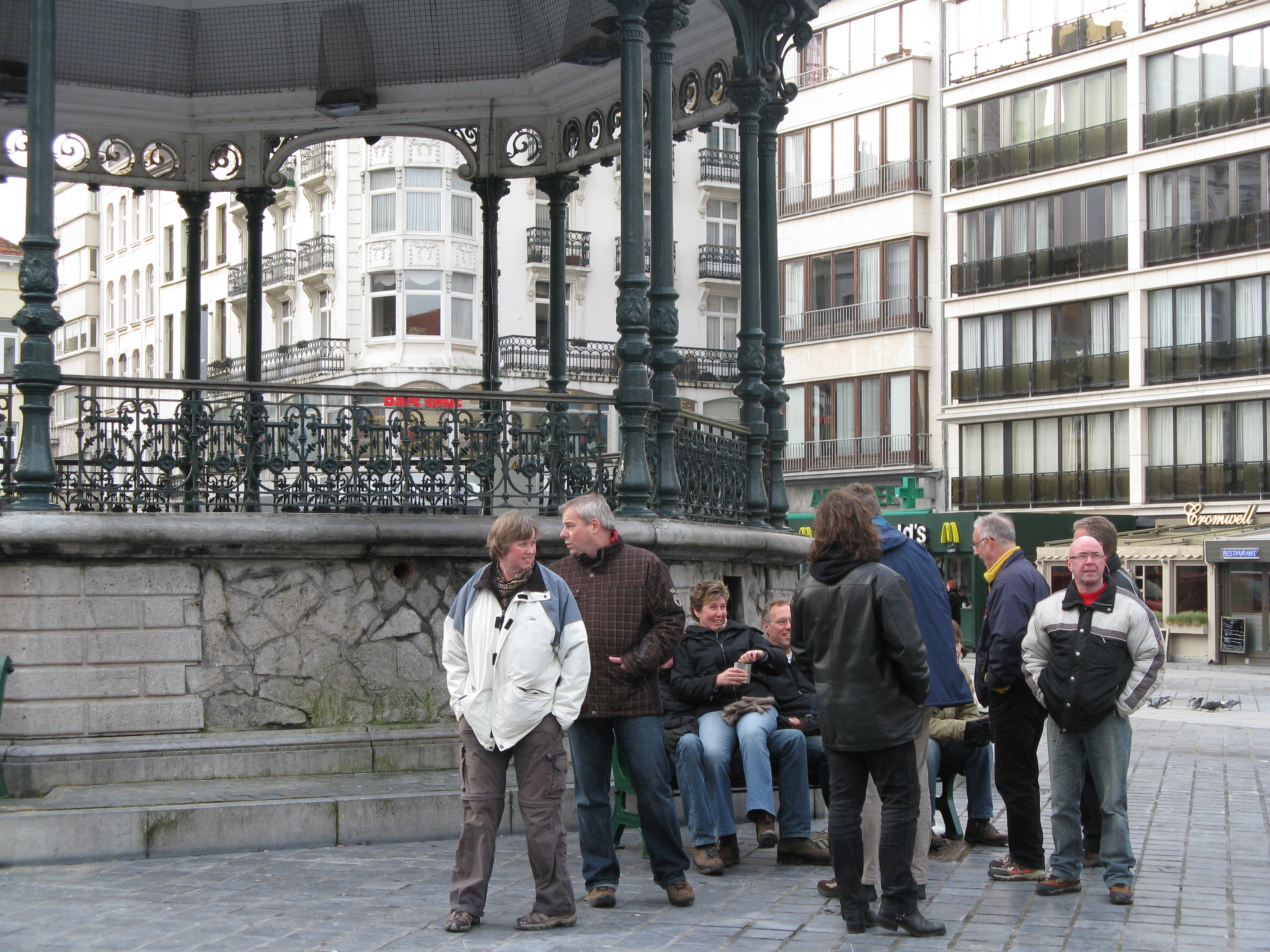 NWK200927.jpg