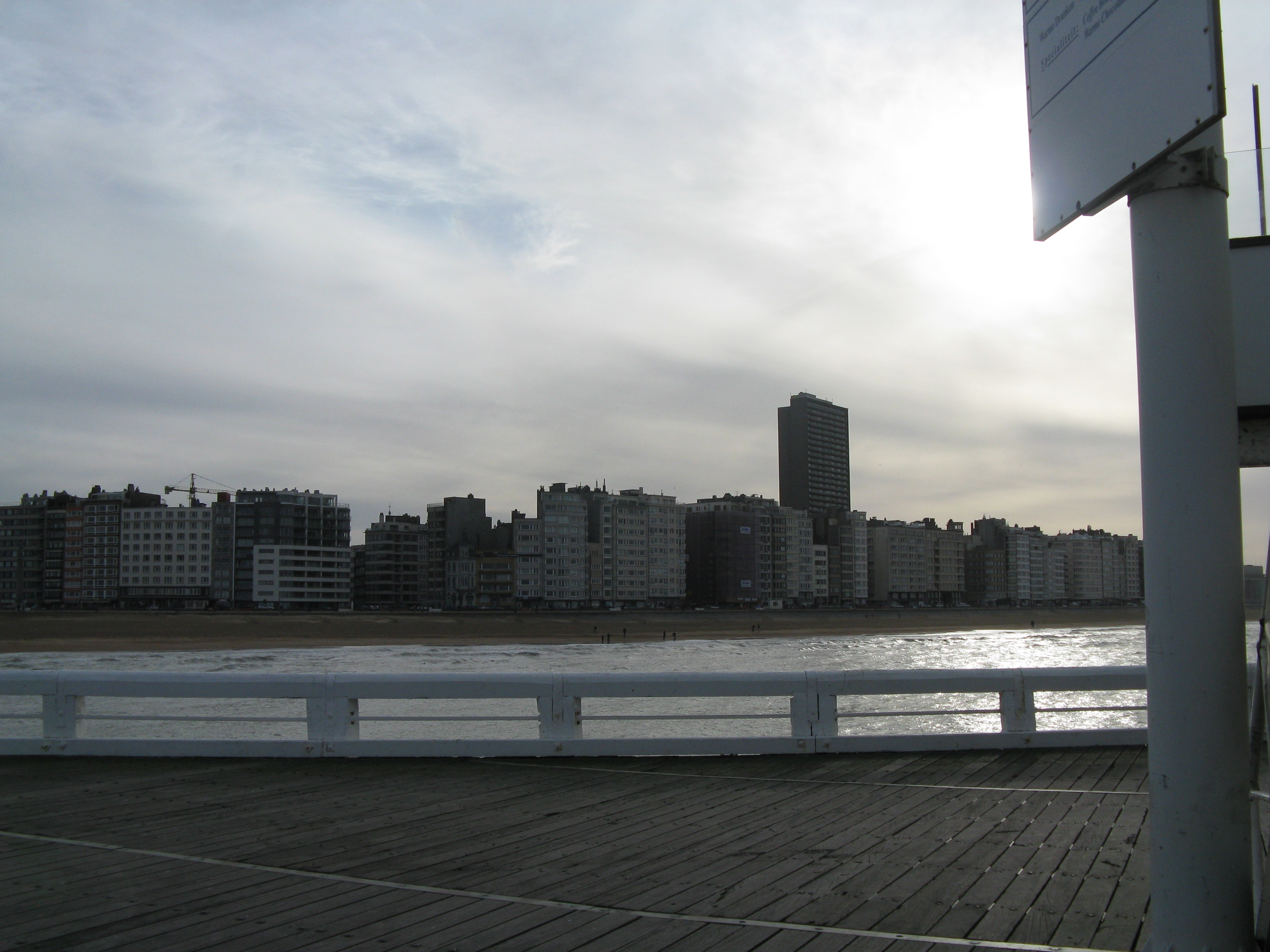 NWK200936.jpg