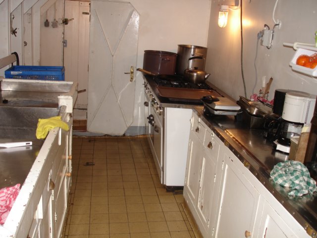 NWK2009111.jpg