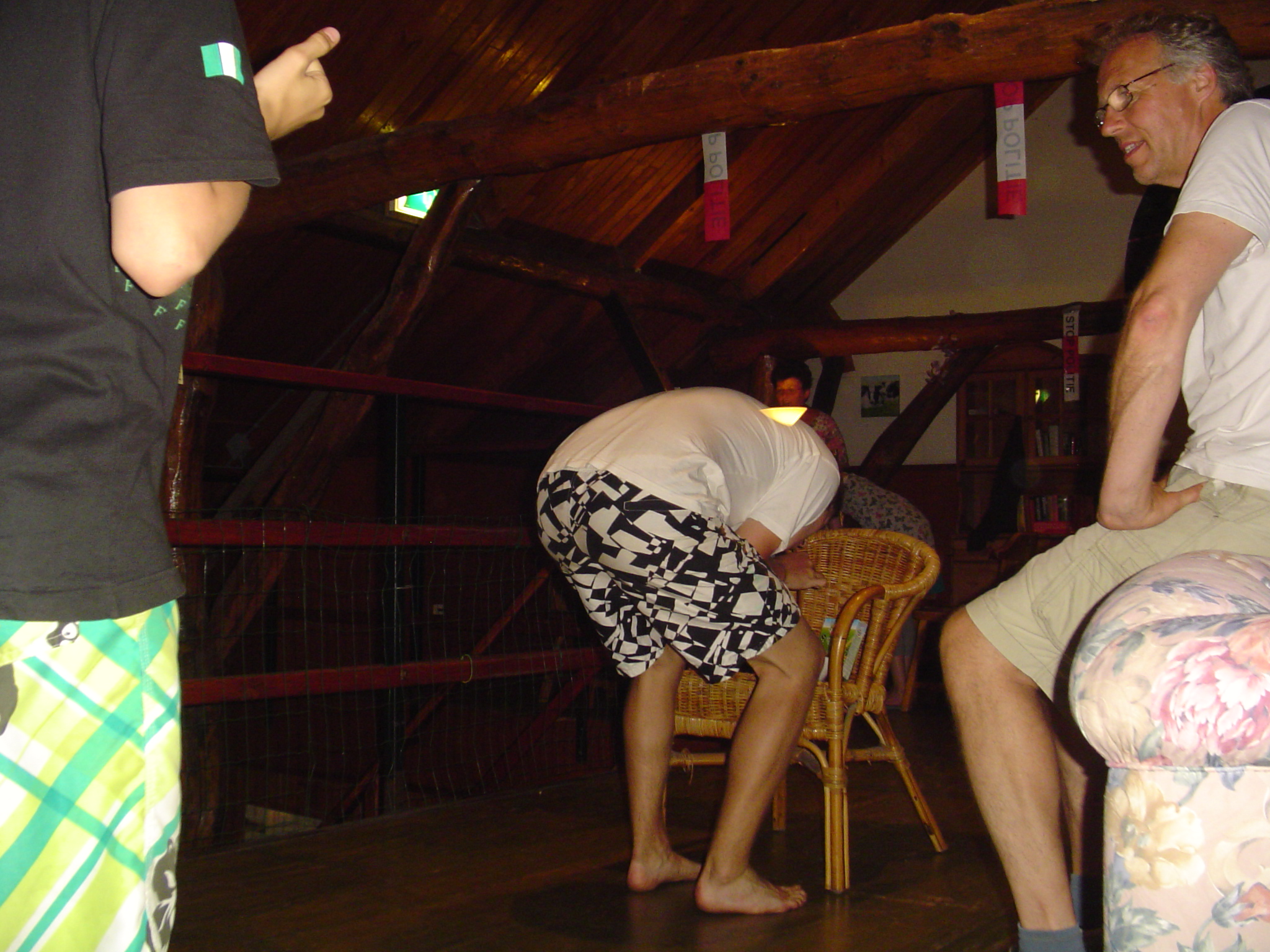 2011HWK041.jpg