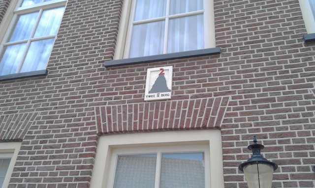 hwk009.jpg