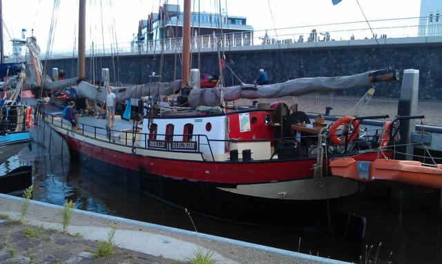 Zeilen004.jpg