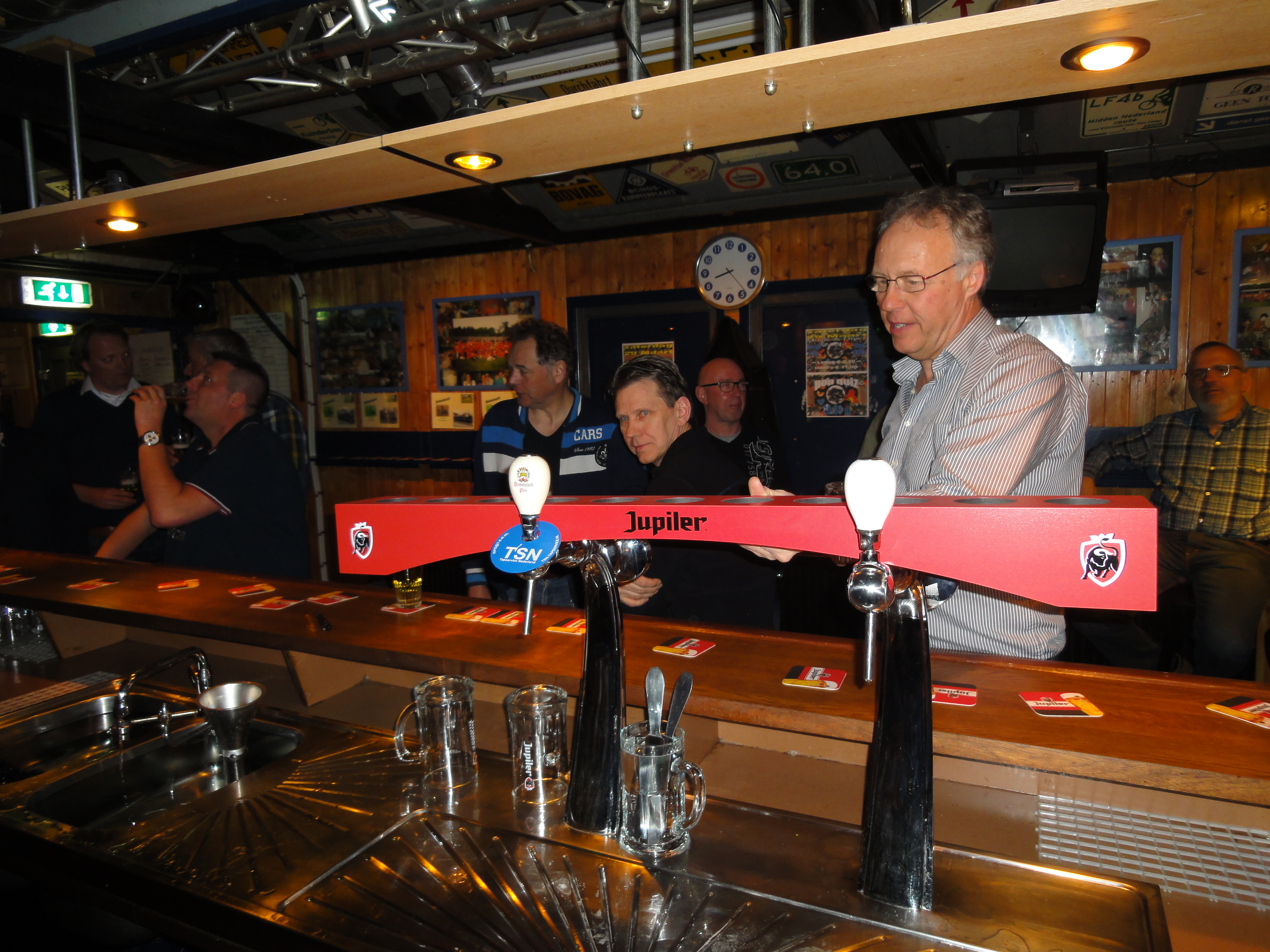 Jupilerparty008.jpg