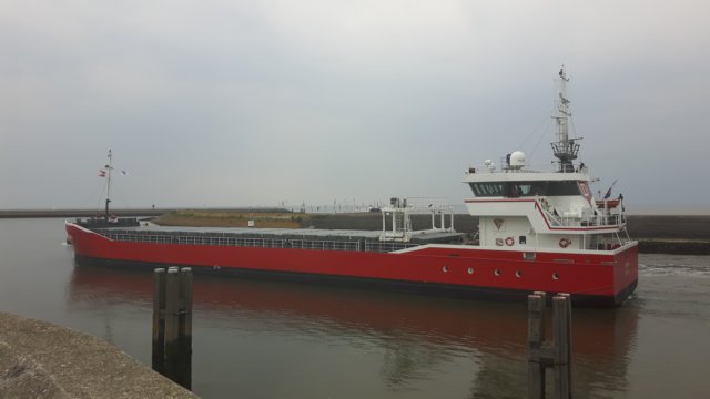 ZWK015.jpg