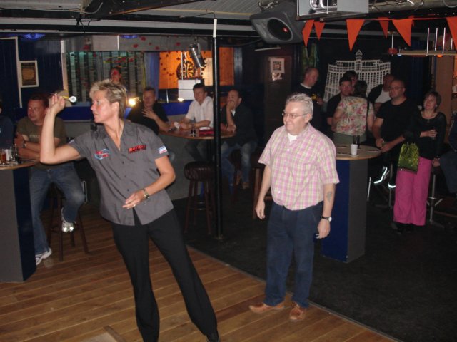 2007Dartclinic44.jpg